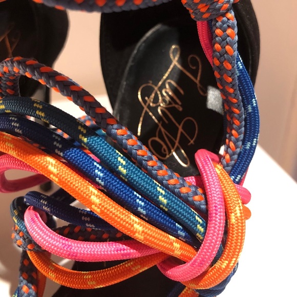 Stunning Cable Heels Just For Life - Picture 5 of 8